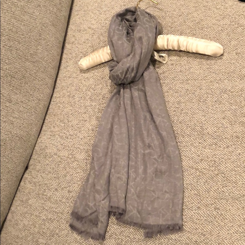 Grey Calvin Klein scarf